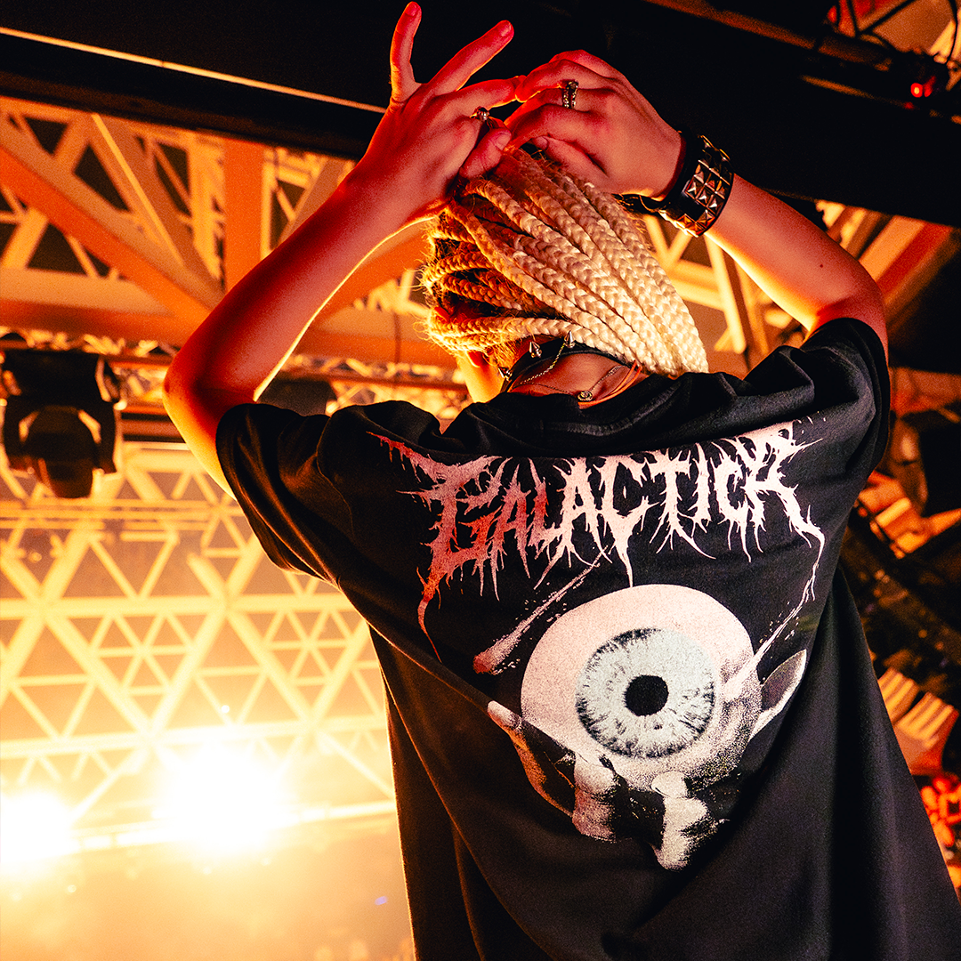 Eye Tee