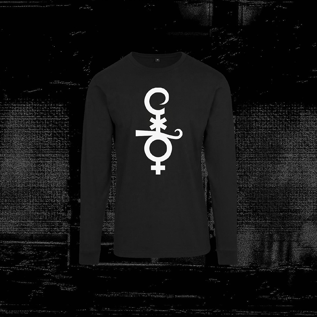 Logo Tee - Long Sleeve